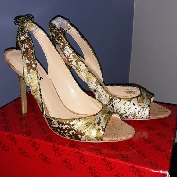 NIB Gwelegent2 Slingbacks by Guess - Picture 3 of 8